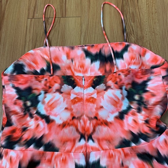 Finders Keepers Talk Is Cheap Floral Mini Dress - Picture 8 of 16